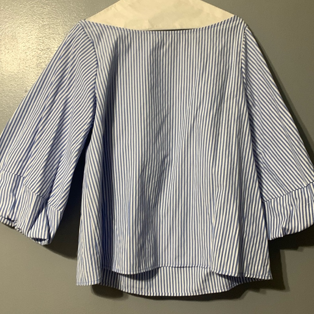 Haologen blue white striped shirt
